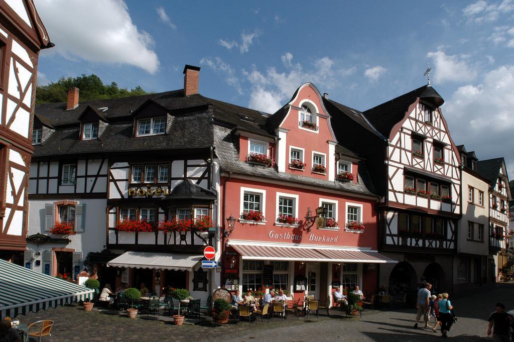 Hotel Gast-Und Weinhaus Burkard Bernkastel-Kues Exterior foto